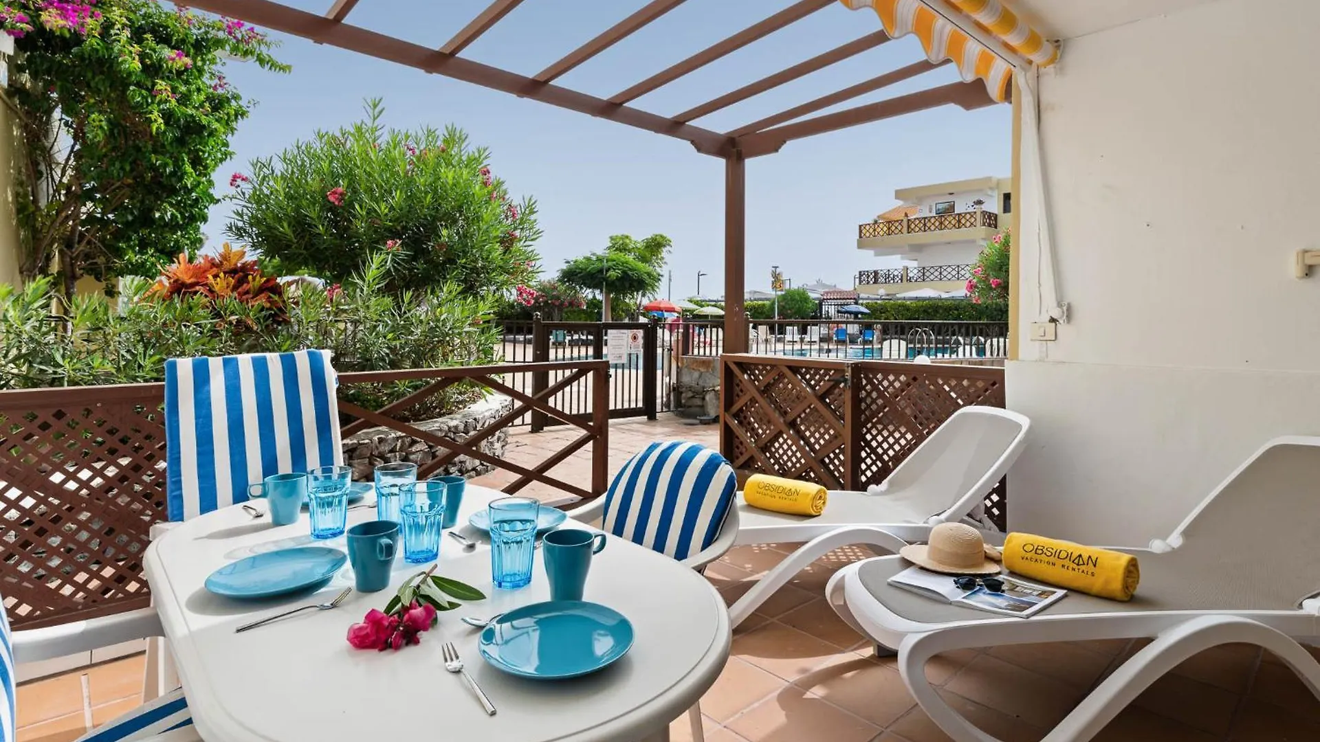Obsidian Neptuno Seafront And Pool Apartment Puerto de Santiago
