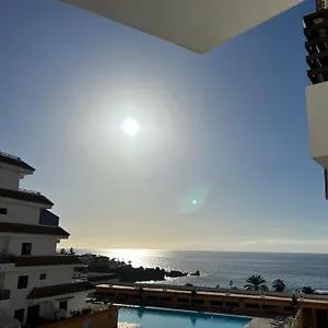 Playa Volcanica Puerto de Santiago (Tenerife)