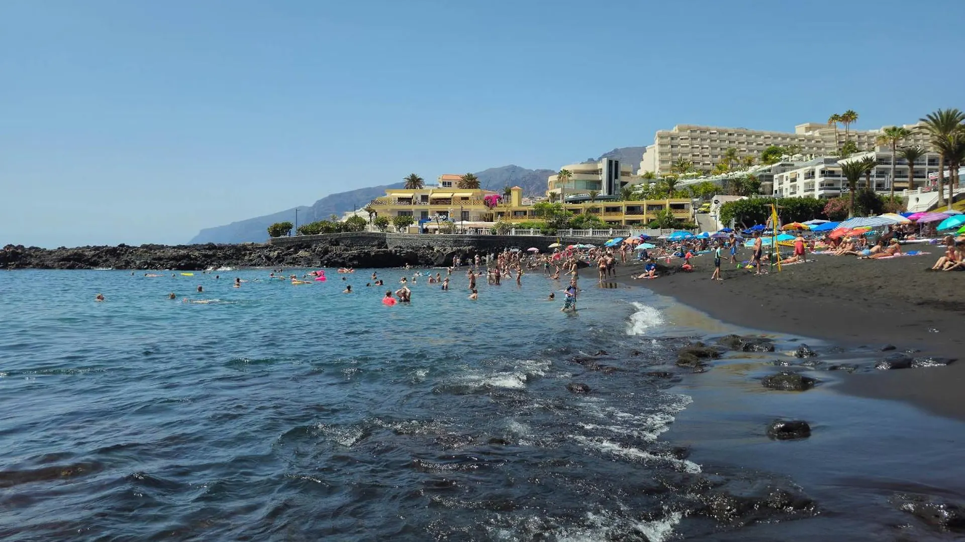 Obsidian Neptuno Seafront And Pool Apartment Puerto de Santiago